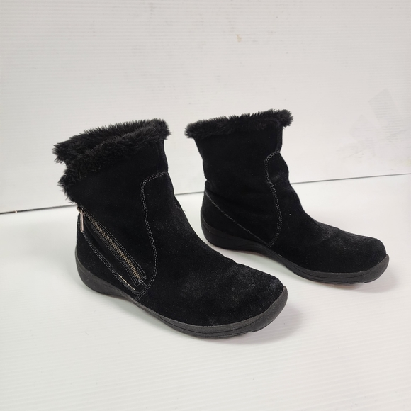 naturalizer suede boots